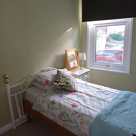 Town Centre Terraced House Guisborough